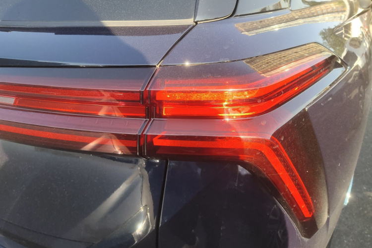 魏牌 蓝山 2023款 四驱超长续航版车身外观9