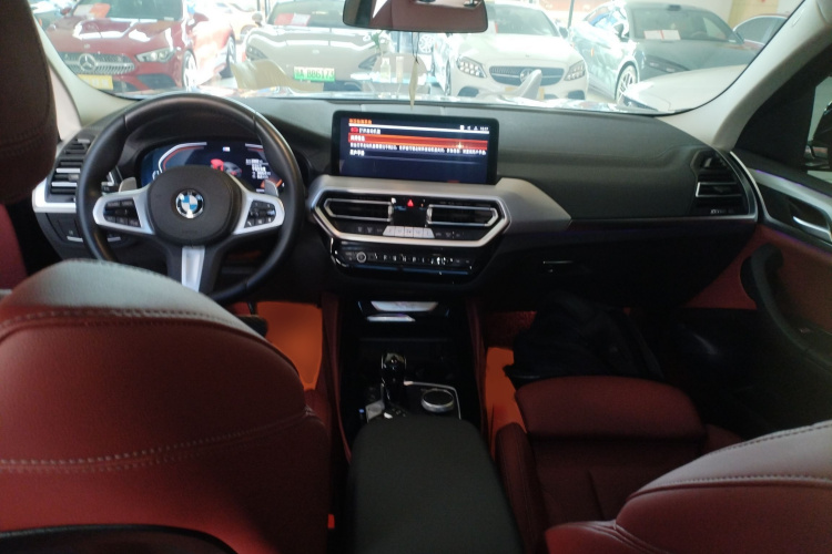宝马X4 2022款 xDrive 25i M运动套装中控内饰7002