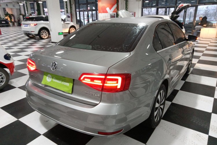 大众 速腾 2017款 1.6L 自动舒适型车身外观7