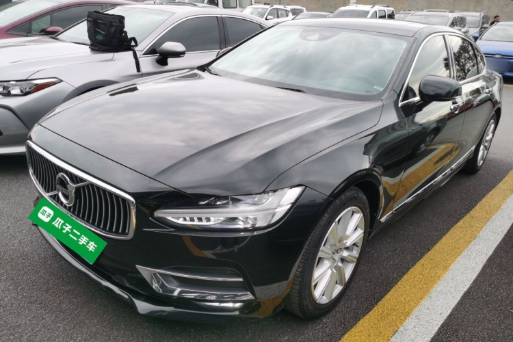 沃尔沃S90 2020款 改款 T5 智逸豪华版车身外观1