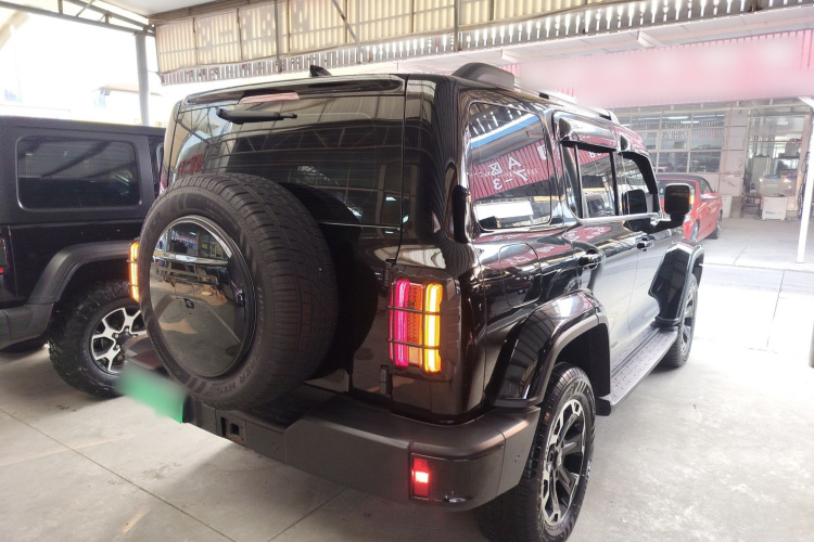 坦克300新能源 2024款 Hi4-T车身外观7