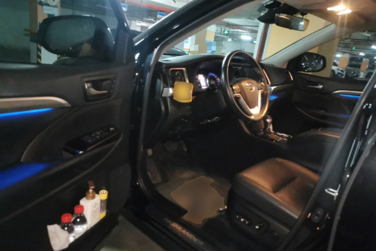 丰田 汉兰达 2018款 2.0T 四驱至尊版 7座 国VI中控内饰20