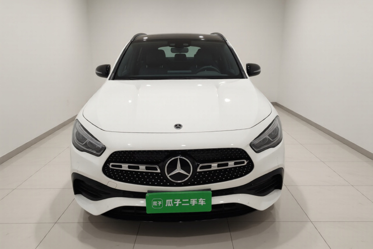 奔驰GLA 2020款 GLA 200 4MATIC车身外观2