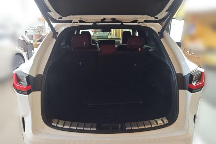 雷克萨斯NX 2025款 350h JOY中控内饰23