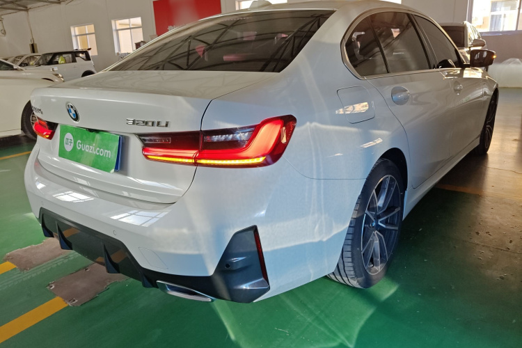 宝马3系 2023款 320Li M运动套装车身外观7