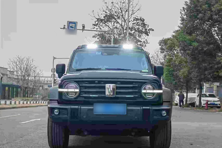 坦克300 2021款 越野版 2.0T 征服者车身外观6003