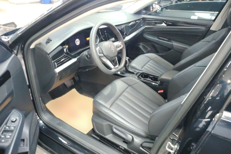 大众 帕萨特 2024款 280TSI 商务版局部细节19