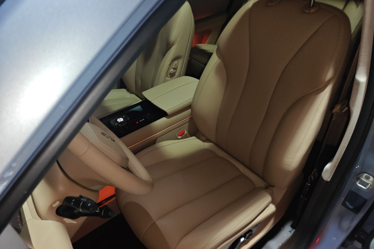 鸿蒙智行 问界M7 2024款 1.5T 智驾后驱Pro版 5座局部细节19