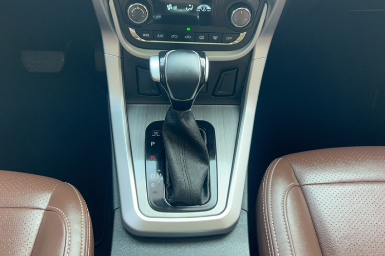 比速汽车 比速T3 2017款 1.3T CVT旗舰型局部细节18