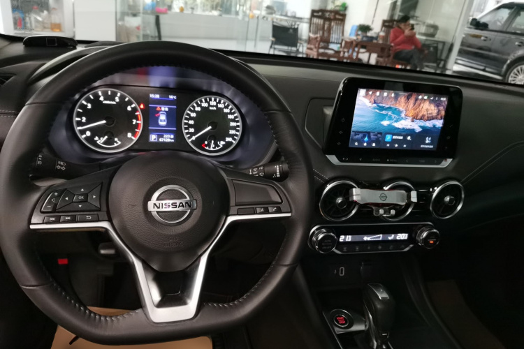 日产 轩逸 2021款 1.6L XL CVT悦享版中控内饰7002