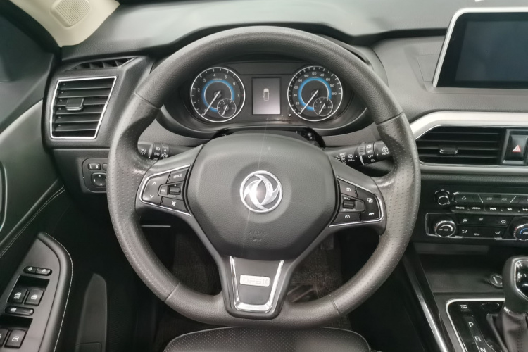 东风风光 风光S560 2018款 1.8L CVT都市型 7座中控内饰13