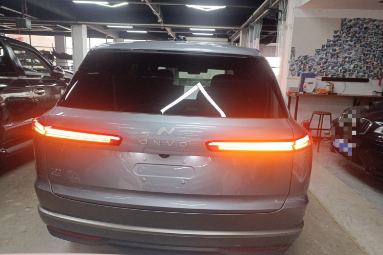 乐道L90 2025款 Max 六座版车身外观6