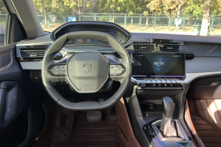 标致408 2024款 360THP 龘龘款 拉图版中控内饰7007