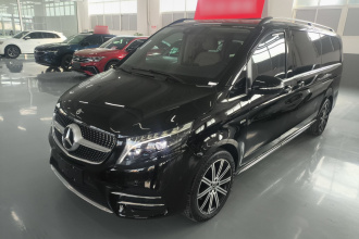 奔驰V级 2022款 V 260 L 长轴距豪华版
