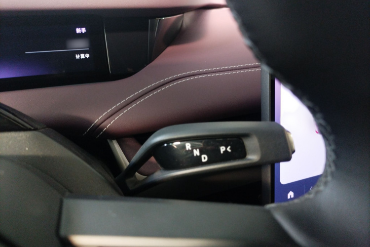 小米汽车 小米SU7 2024款 四驱超长续航高阶智驾Max版局部细节18