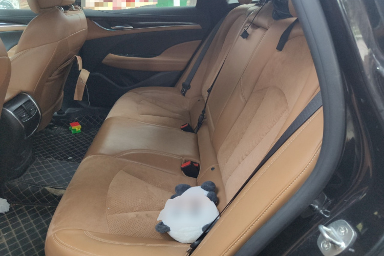 别克 君越 2018款 28T 精英型中控内饰21