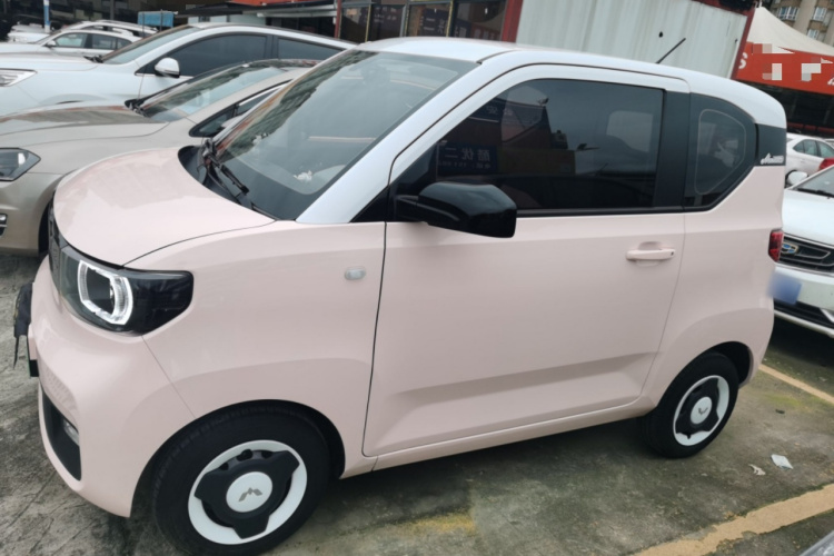 五菱汽车 宏光MINIEV 2022款 马卡龙臻享款 磷酸铁锂车身外观4