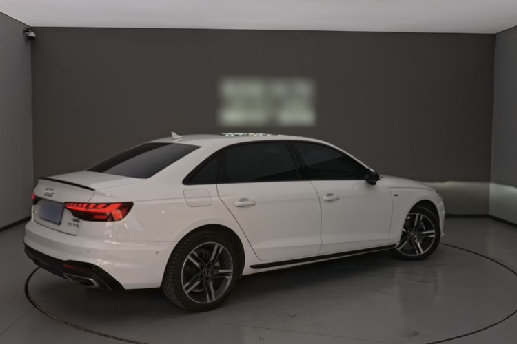 奥迪A4L 2022款 40 TFSI 豪华动感型车身外观6007