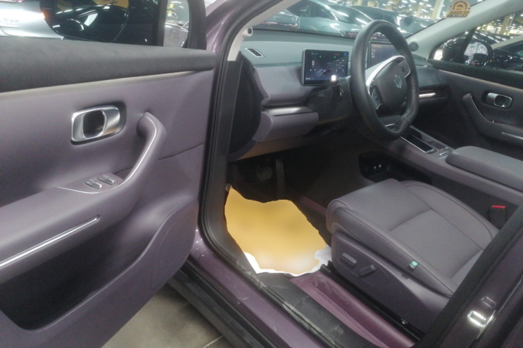 零跑汽车 零跑C10 2026款 605激光雷达版中控内饰7003