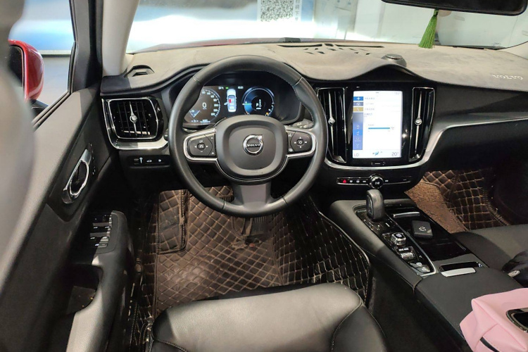 沃尔沃S60新能源 2021款 T8 E驱混动 四驱智逸豪华版局部细节13