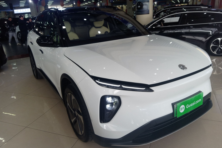 蔚来ES6 2023款 75kWh车身外观6002