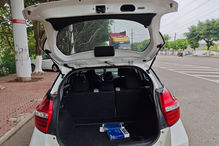 丰田 YARiS L 致炫 2021款 1.5L CVT领先版局部细节23