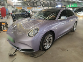 欧拉闪电猫 2022款 600km 四驱高性能版