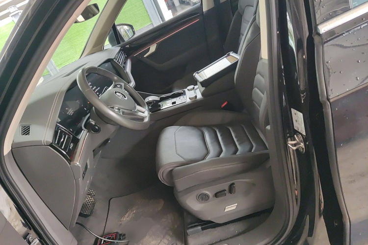 大众 途锐 2020款 3.0TSI 锐享版 国VI局部细节19