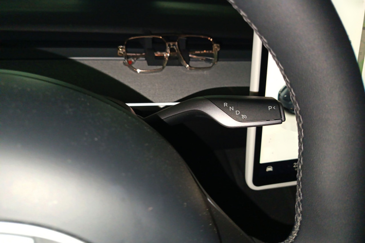 特斯拉 Model Y 2024款 后轮驱动版局部细节18