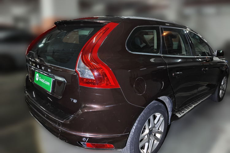 沃尔沃XC60 2017款 T5 智进版车身外观6005