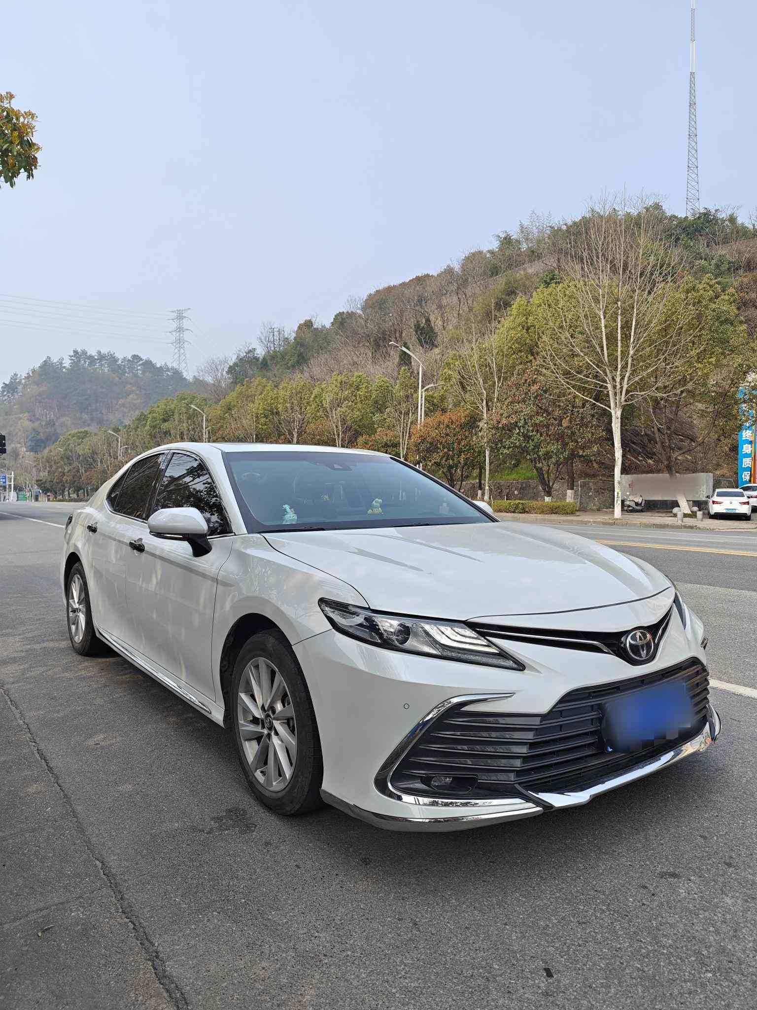 丰田 凯美瑞 2023款 2.0G 豪华版(3)