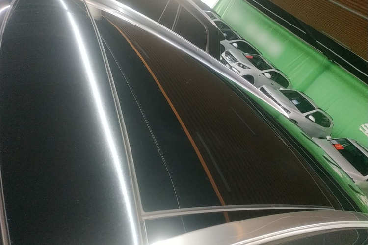 奔驰GLC 2018款 改款 GLC 300 4MATIC 动感型局部细节57