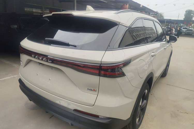 哈弗枭龙MAX 2025款 Hi4 165 Plus 长续航版车身外观6005