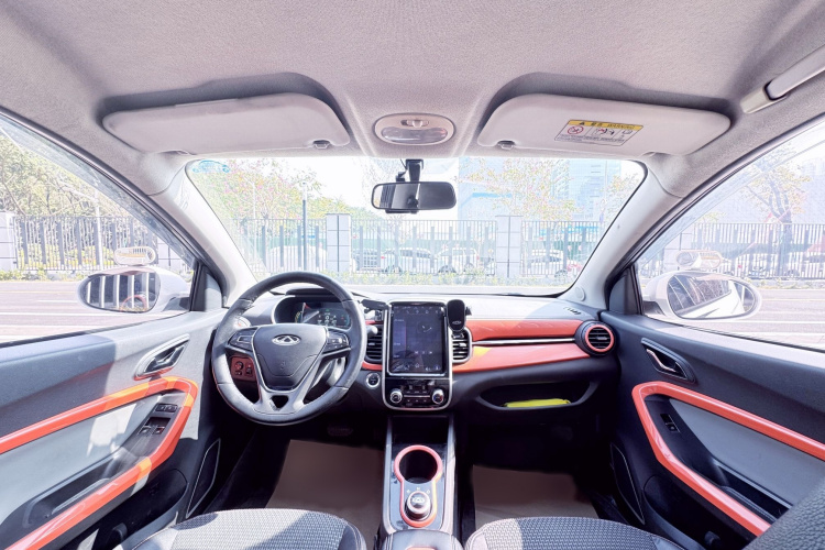 奇瑞 小蚂蚁 2019款 4座智享版 30.6kWh中控内饰7002