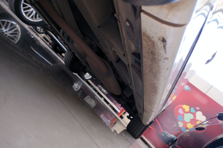 广汽传祺 传祺M8 2021款 领秀系列 390T 尊贵版局部细节9002