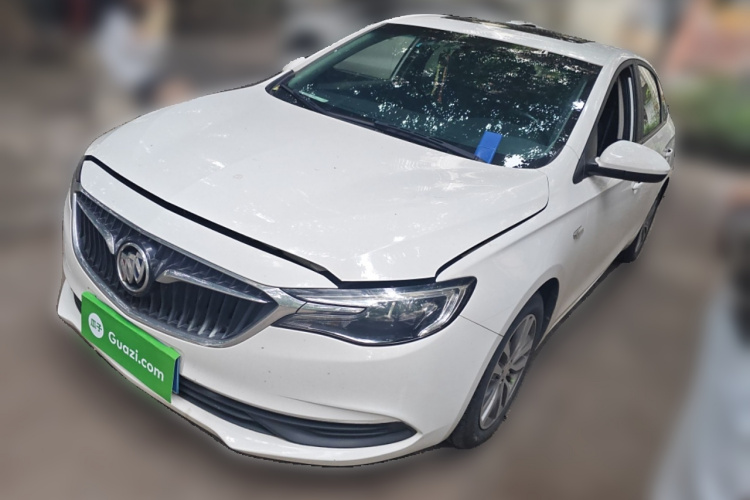 别克 英朗 2018款 18T 自动精英型车身外观1