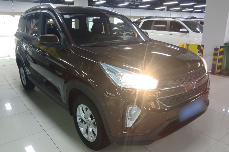 五菱汽车 五菱宏光S3 2019款 1.5L 手动豪华型 国VI车身外观6002