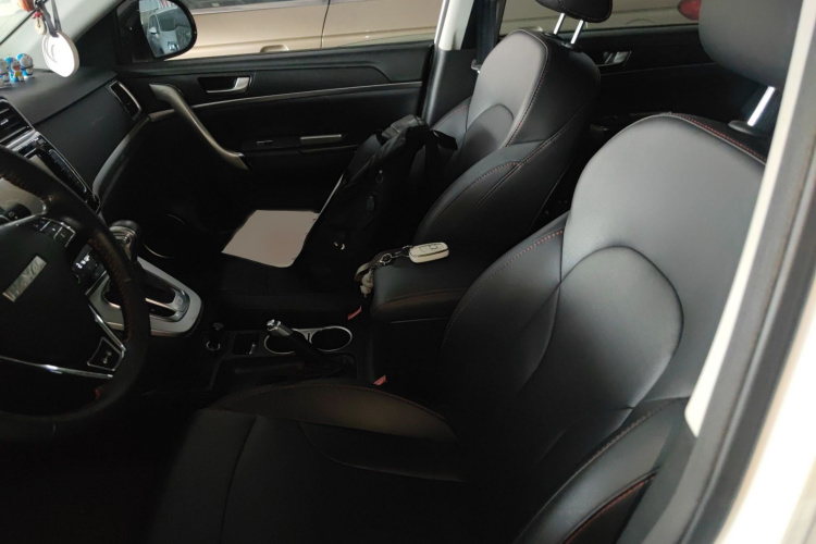 哈弗H6 2017款 红标 运动版 1.5T 自动两驱豪华型局部细节19