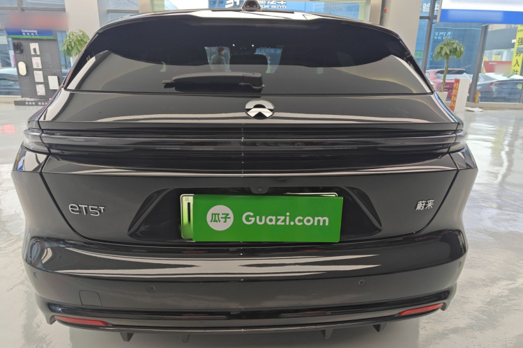 蔚来ET5T 2025款 75kWh Touring车身外观6