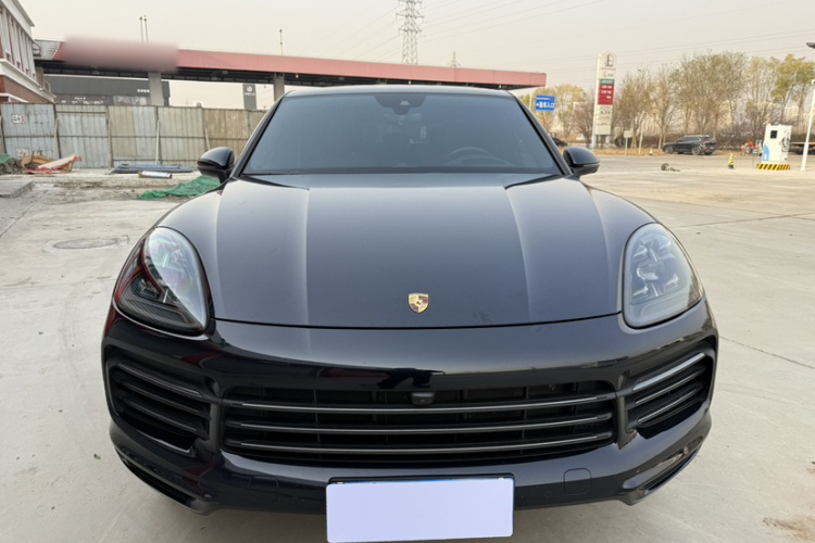 保时捷 2023款 Cayenne Coupé 3.0T 铂金版车身外观6002