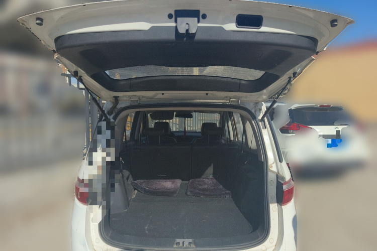 长安凯程 长安欧尚A600 2016款 1.5L 手动豪华型7座局部细节23