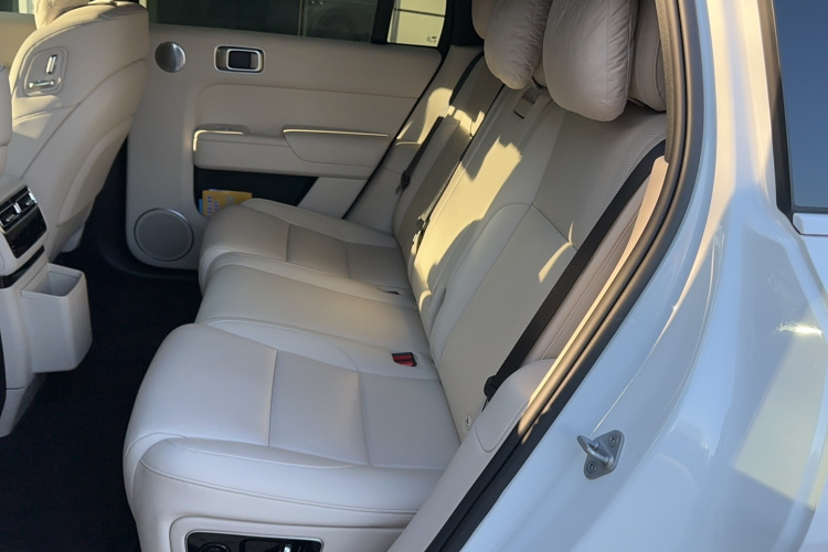 理想汽车 理想L7 2024款 Ultra中控内饰7001