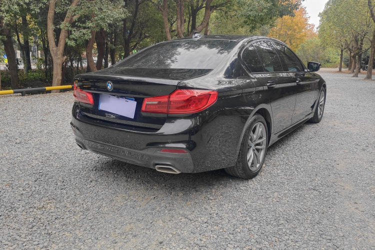 宝马5系(进口) 2020款 525i M运动套装车身外观6006