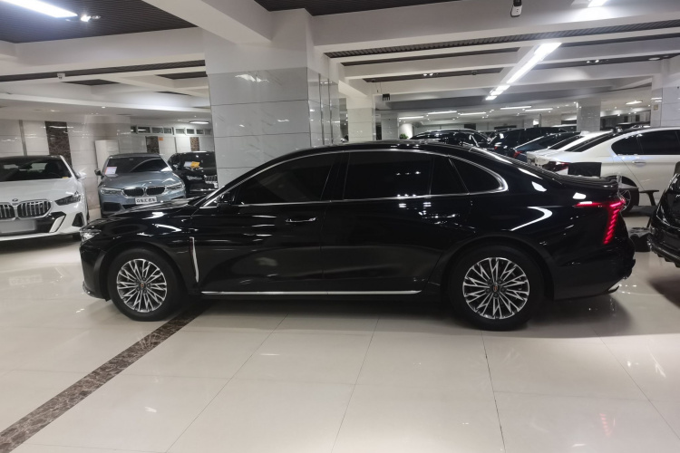 红旗H5 2024款 1.5T DCT智联旗韵版车身外观4