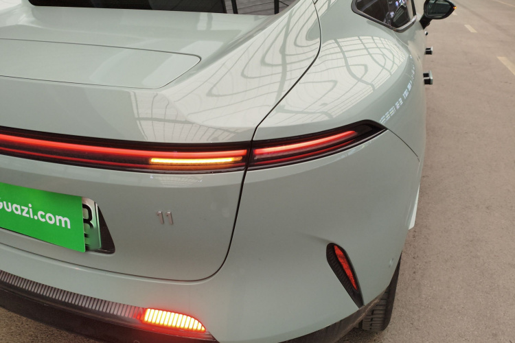 阿维塔11 2022款 长续航双电机版 5座车身外观6006