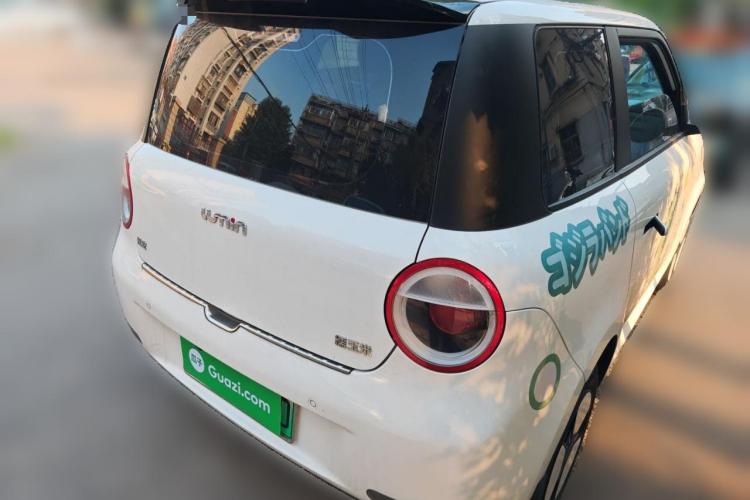 长安Lumin 2022款 301km 蜜甜款车身外观6005