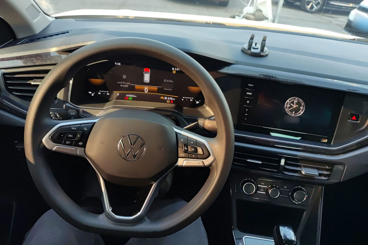 大众 朗逸 2023款 新锐 1.5L 自动新逸版中控内饰7002