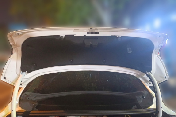 福特 福克斯 2017款 三厢 EcoBoost 180 自动精英型中控内饰23