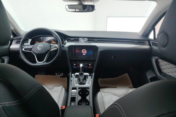 大众 迈腾 2023款 200万辆纪念版 330TSI DSG领先型中控内饰12