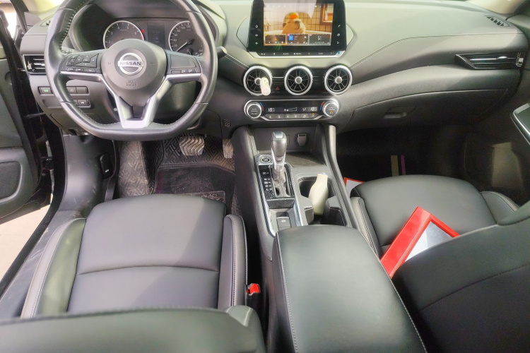 日产 轩逸 2022款 1.6L XL CVT悦享版中控内饰12